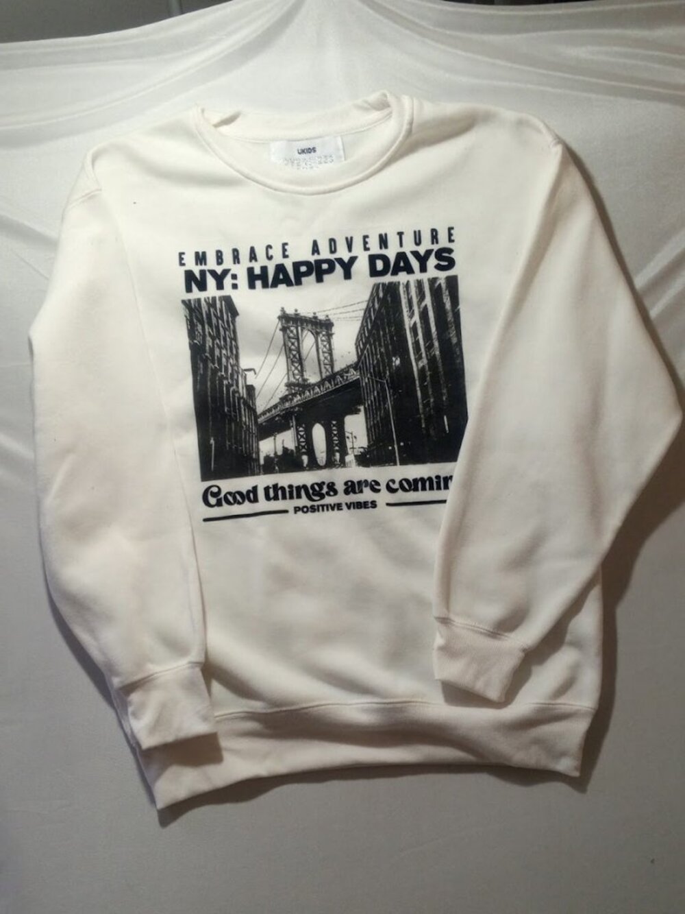 ÜKIDS NY Happy Days Oversized Graphic Sweatshirt L 🗽